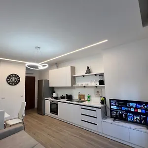 https://imperial-bb.italymilanhotels.net