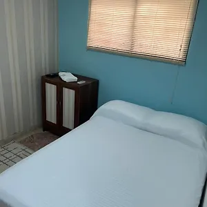 apt-beach-airport-house.cartagena-hotels.org/